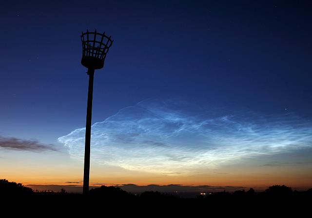 DSC_9179.jpg - Noctilucent Clouds, Low Moor, Guisborough